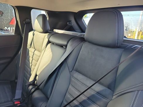 New 2026 Mitsubishi Outlander SE image 13