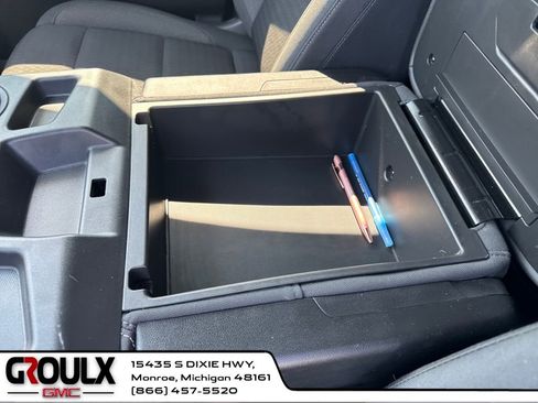 Used 2022 GMC Sierra 1500 Elevation image 26