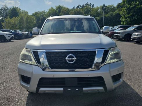 Used 2017 Nissan Armada SV AWD/4WD image 2
