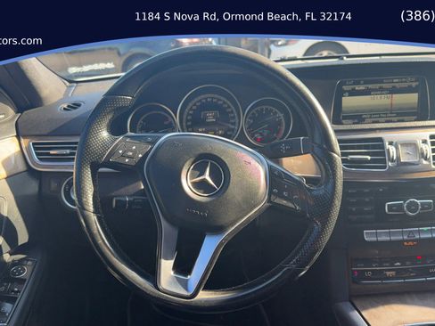 Used 2014 Mercedes-Benz E 350 4MATIC Sedan image 10