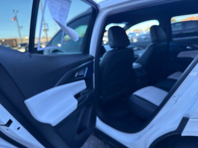 Used 2025 Chevrolet Equinox EV LT w/ Convenience Package II FWD image 24