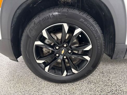 Used 2023 Chevrolet TrailBlazer LT w/ Convenience Package image 15