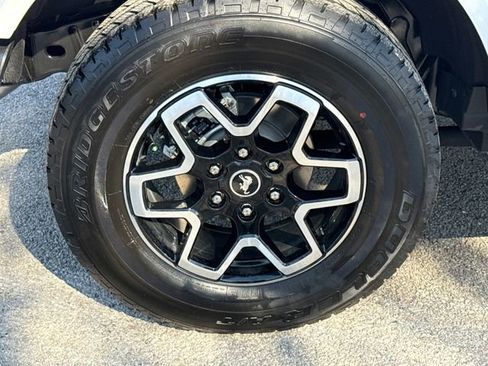 New 2025 Ford Bronco Outer Banks image 10