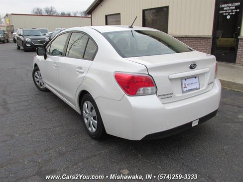 Used 2014 Subaru Impreza 2.0i image 5