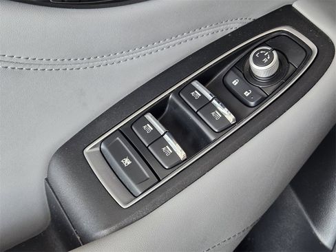 Used 2022 Subaru Legacy Limited image 33