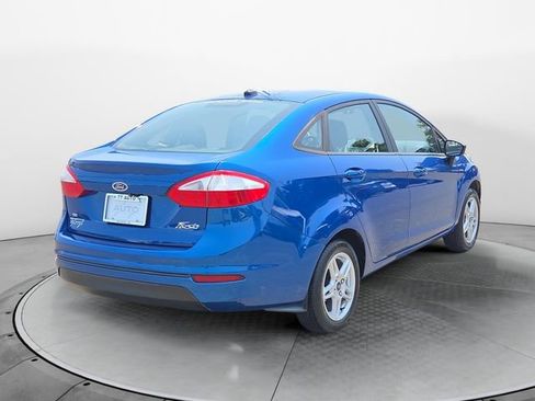 Used 2019 Ford Fiesta SE image 5