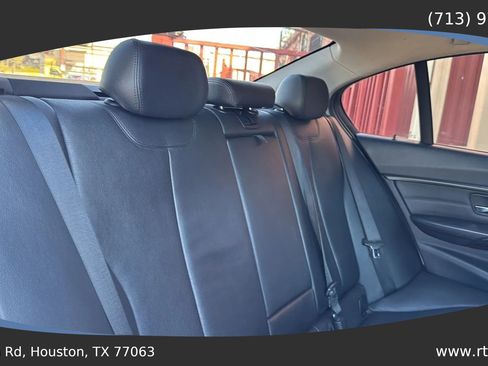Used 2014 BMW 328i xDrive Sedan AWD/4WD image 32