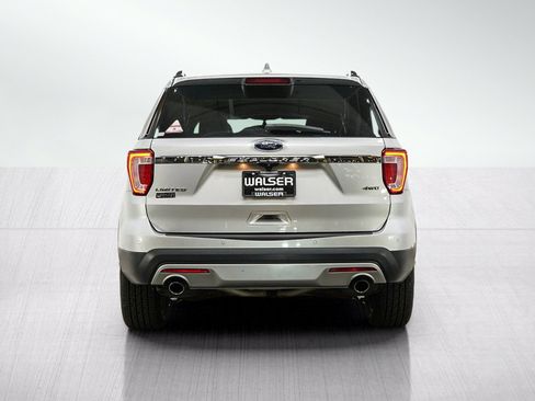 Used 2017 Ford Explorer Limited AWD/4WD image 4