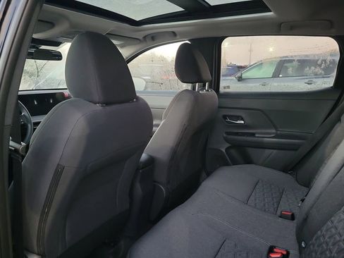 New 2026 Nissan Kicks SV w/ SV Premium Package FWD image 5