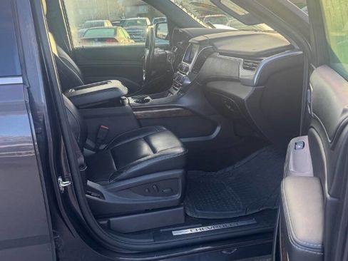 Used 2017 Chevrolet Tahoe LT image 17