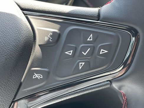 Used 2024 Chevrolet Equinox RS image 29