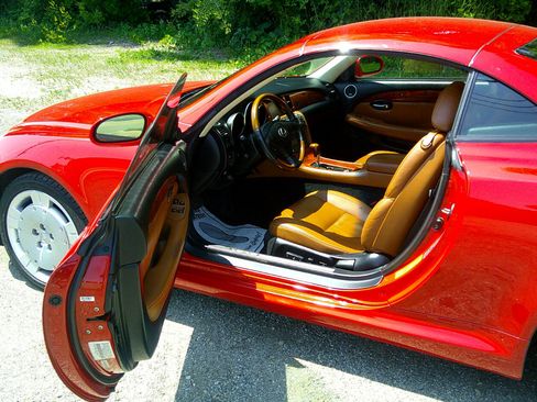 Used 2002 Lexus SC 430 Convertible image 7