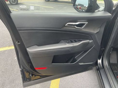 Used 2026 Kia Sportage X-Line w/ X-Line Premium Package AWD/4WD image 14