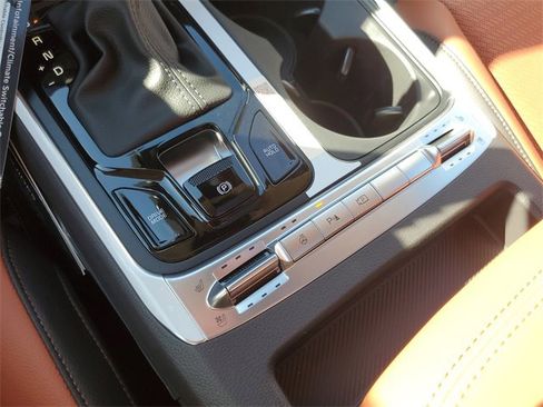 New 2026 Kia Carnival SX Prestige image 26