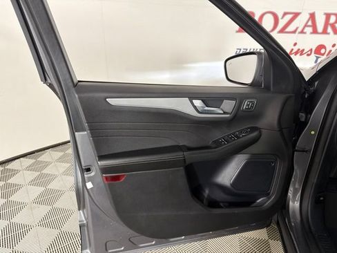 Used 2024 Ford Escape Platinum w/ Premium Technology Package AWD/4WD image 26
