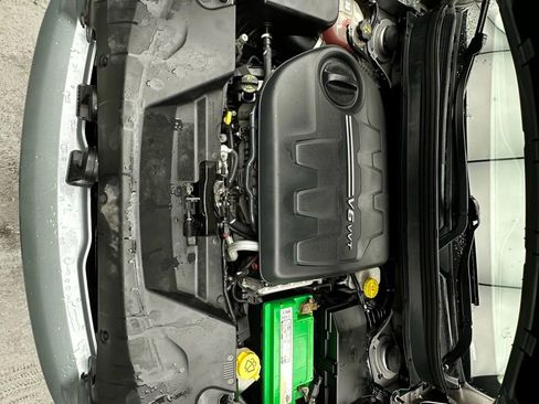 Used 2018 Jeep Cherokee Sport w/ Cold Weather Group image 45