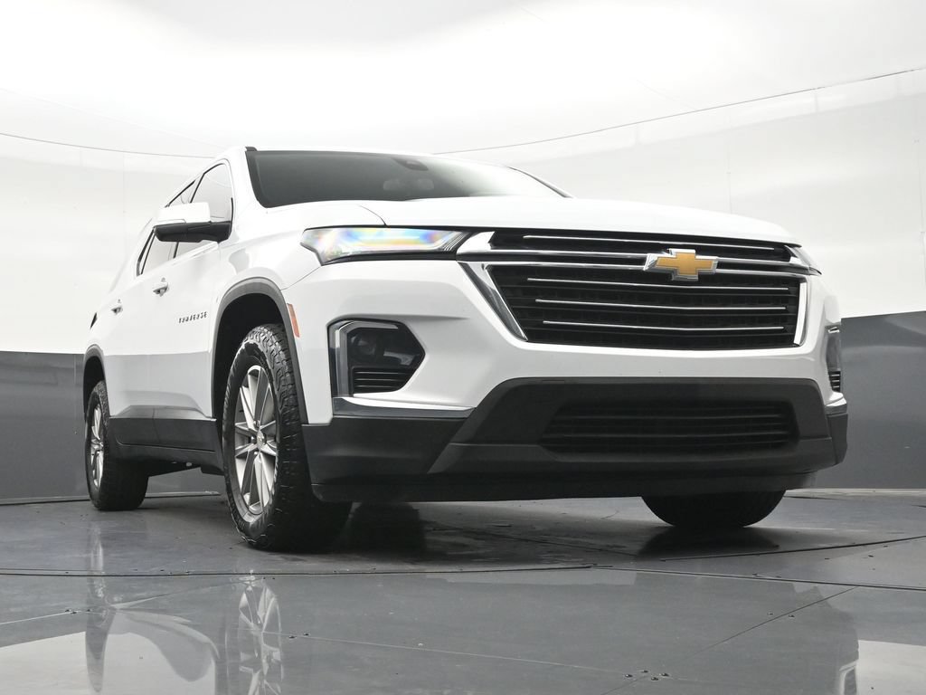 Used 2023 Chevrolet Traverse LT FWD image 30