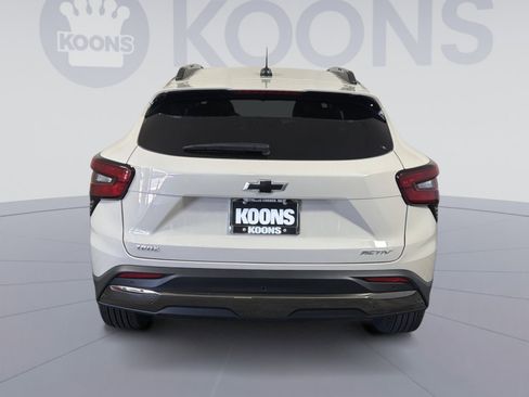 New 2026 Chevrolet Trax ACTIV FWD image 5