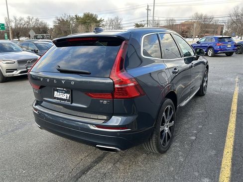 Certified 2021 Volvo XC60 T5 Inscription image 8