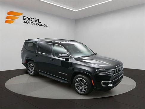 Used 2023 Jeep Wagoneer Series II image 54