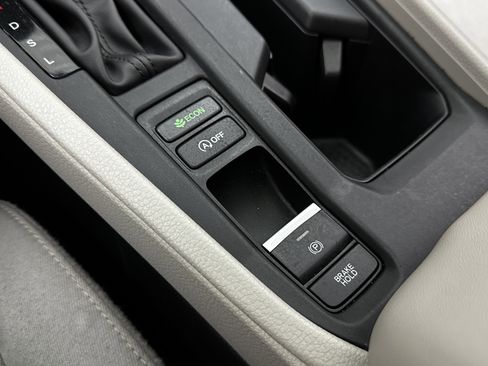 Used 2023 Honda Accord EX image 18