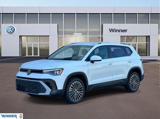 New 2026 Volkswagen Taos SE 360° Tour