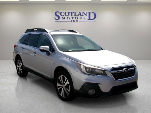 Used 2019 Subaru Outback 2.5i Limited w/ Popular Package #2 AWD/4WD image 4