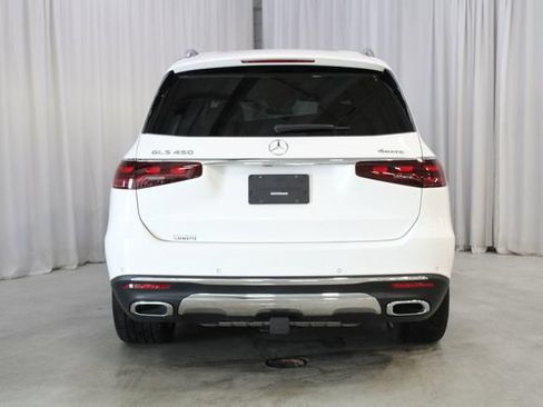 Used 2024 Mercedes-Benz GLS 450 4MATIC image 26