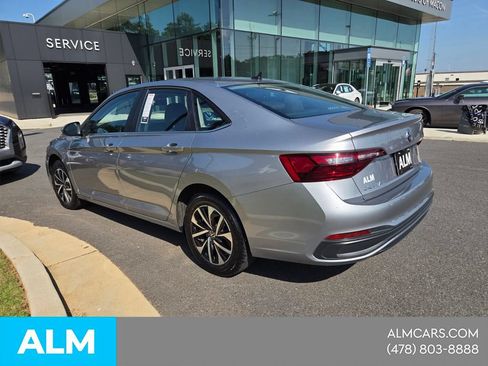 Used 2024 Volkswagen Jetta S FWD image 8