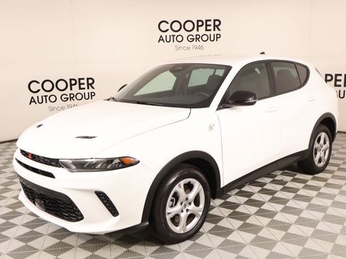 Used 2025 Dodge Hornet GT w/ Cold Weather Group image 9