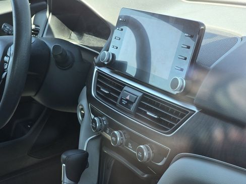 Used 2020 Honda Accord EX image 14