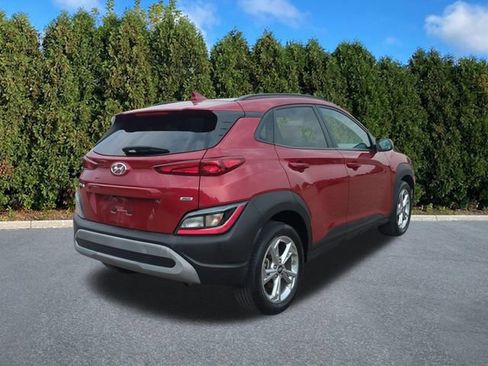 Used 2023 Hyundai Kona SEL AWD/4WD image 4