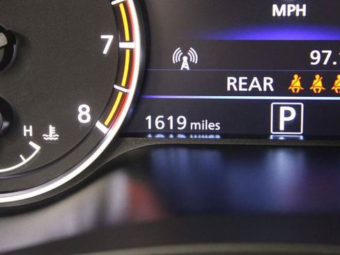 Certified 2026 Nissan Altima 2.5 SR FWD image 11