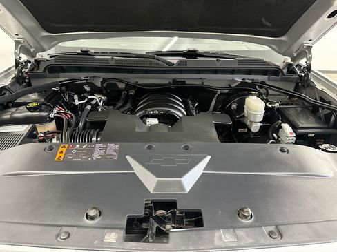 Used 2019 Chevrolet Silverado 1500 LT w/ All Star Edition image 34