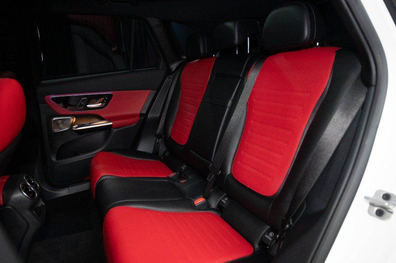 Certified 2026 Mercedes-Benz GLC 300 image 13