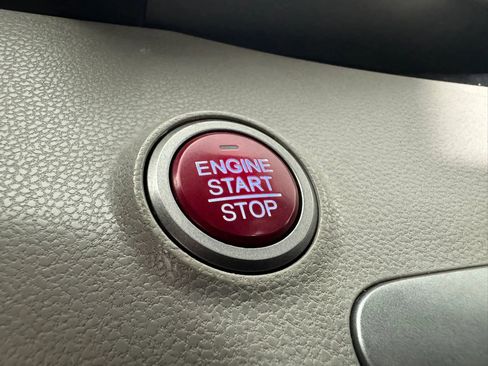 Used 2015 Honda Odyssey EX-L image 17