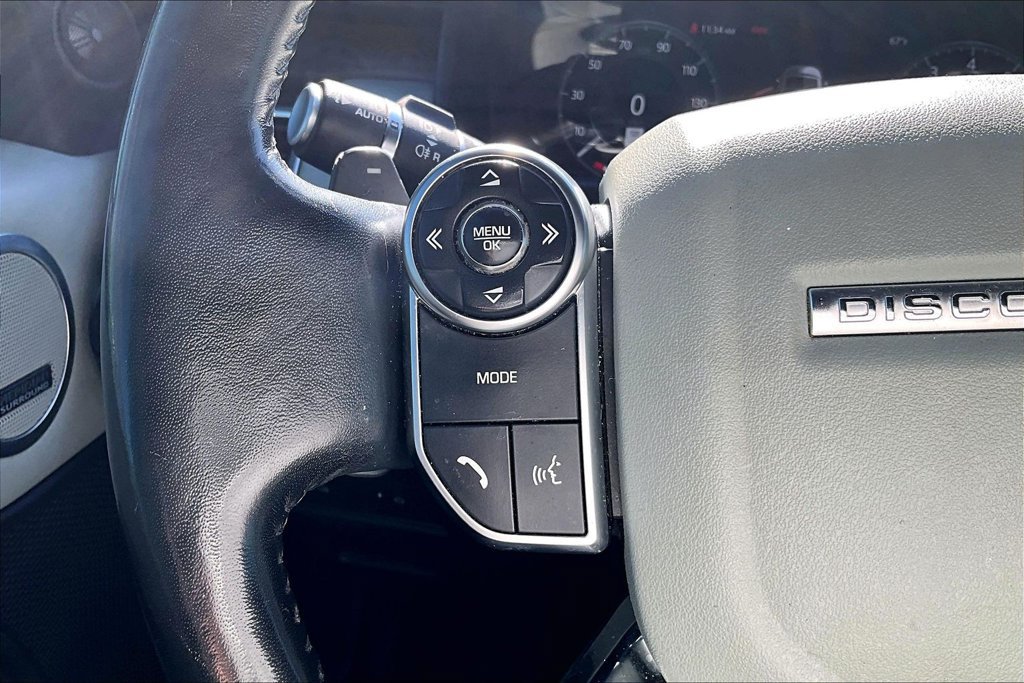 Used 2018 Land Rover Discovery HSE Luxury AWD/4WD image 23