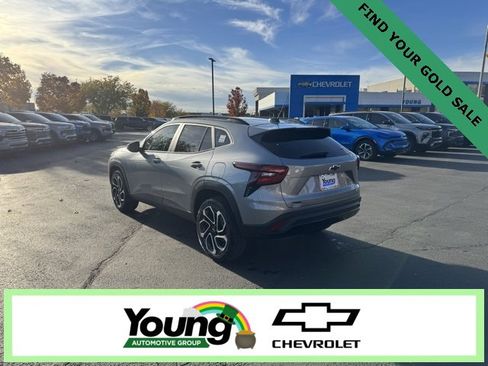 New 2026 Chevrolet Trax RS w/ Sunroof Package image 5