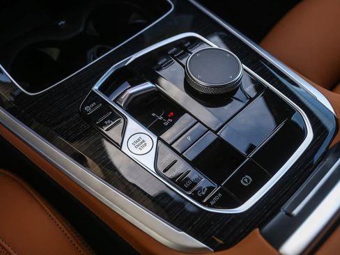 New 2026 BMW X5 xDrive40i w/ M Sport Package image 16