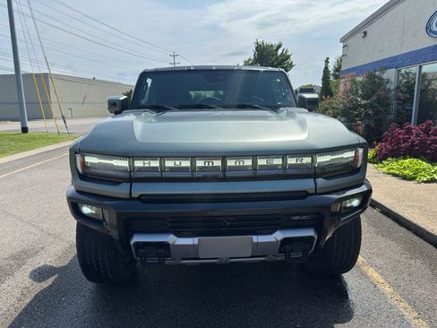 Used 2024 GMC Hummer EV 3X AWD/4WD image 9
