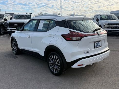 Used 2023 Nissan Kicks SV image 37