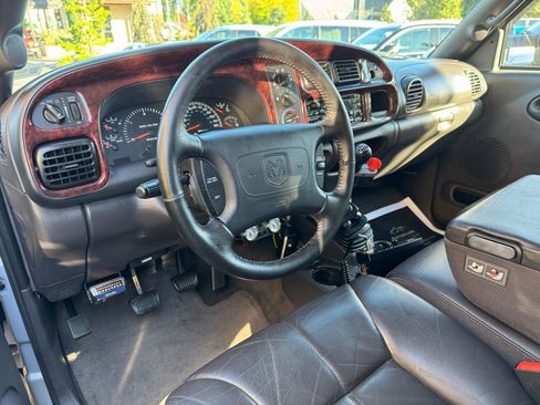 Used 1999 Dodge Ram 3500 Truck 2WD Quad Cab image 25