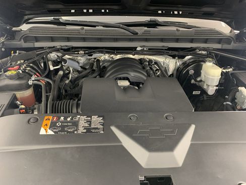 Used 2017 Chevrolet Silverado 1500 LT w/ All Star Edition image 11