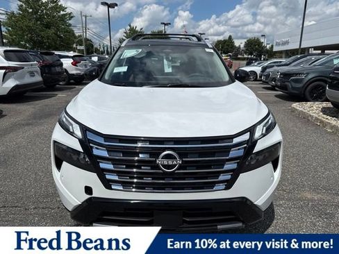 New 2026 Nissan Rogue Platinum w/ Platinum Premium Package AWD/4WD image 2