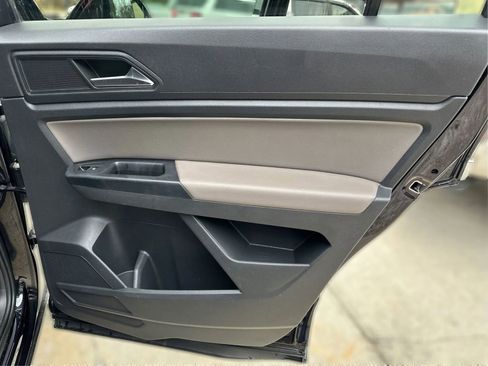 Used 2021 Volkswagen Atlas S image 26