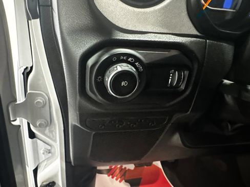Used 2025 Jeep Wrangler Unlimited Sport AWD/4WD image 41