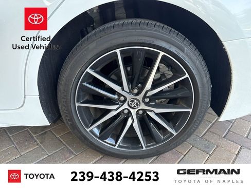 Used 2024 Toyota Camry SE w/ Cold Weather Package FWD image 11