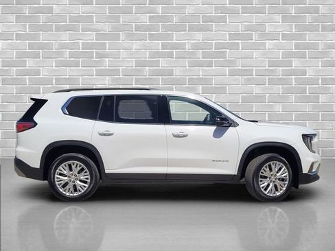 New 2026 GMC Acadia Elevation w/ Elevation Premium Package AWD/4WD image 4