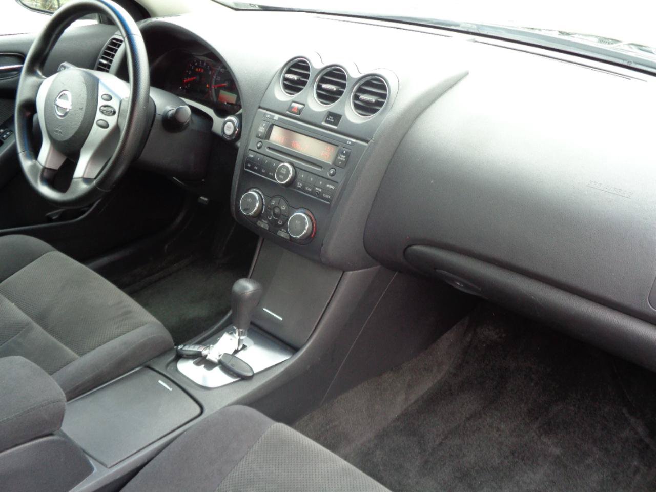 Used 2009 Nissan Altima 2.5 S FWD image 29