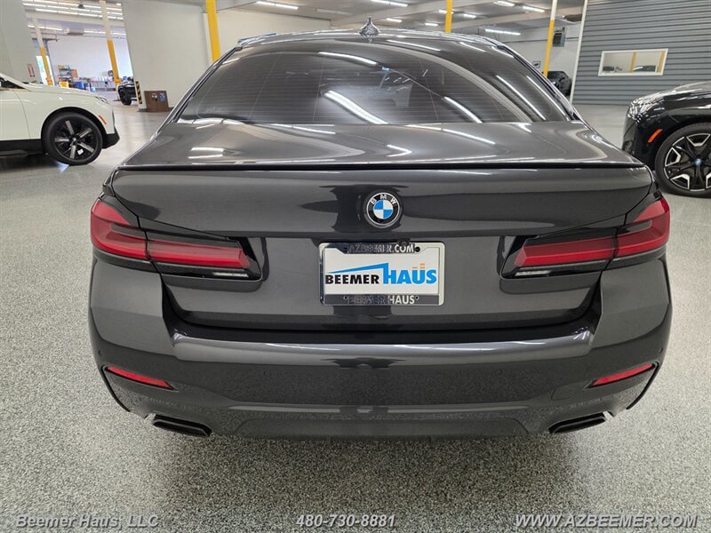 Used 2023 BMW 530i w/ M Sport Package RWD image 7